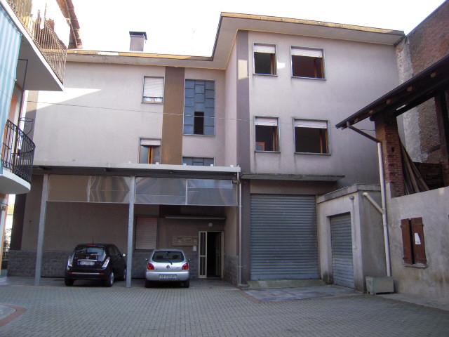 Appartamenti trilocali a Santa Croce a Borgomanero a Novara in Vendita